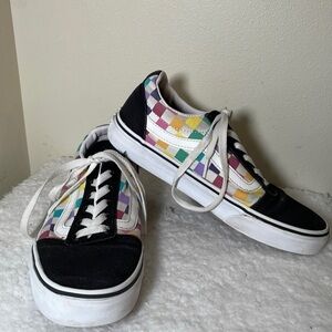 VANS Off The Wall Sneakers Size 8